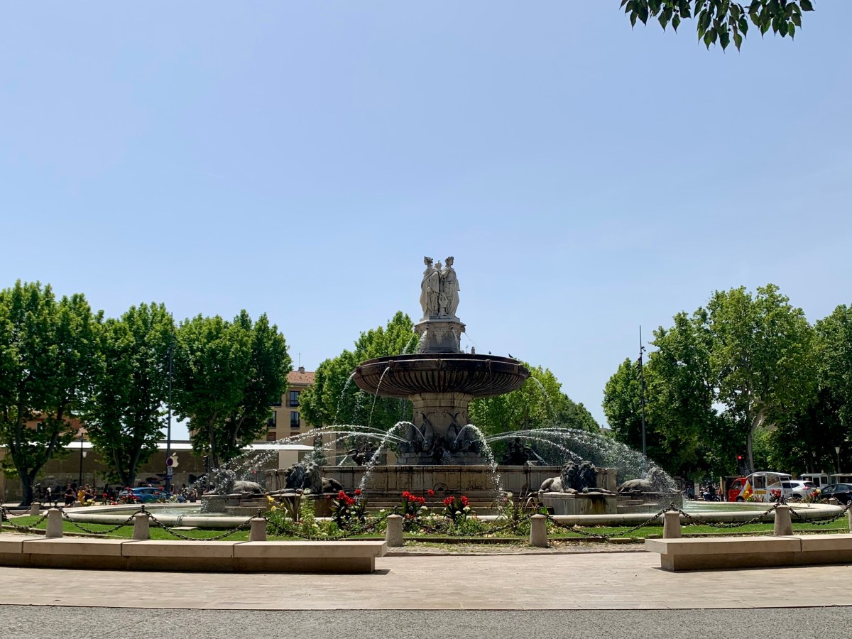 Die Brunnen der Provence: Quellen des Lebens und der Poesie